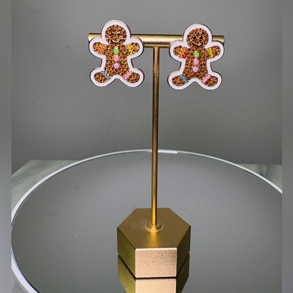 BaubleBar Gingerbread Man Studs NWOT No Box - Picture 1 of 4